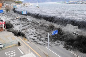tsunamijapan2011large-300x199